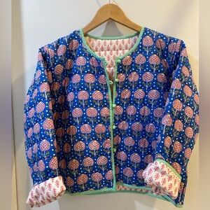 Quilted Cropped Reversible Jacket Floral Print and Coral Print